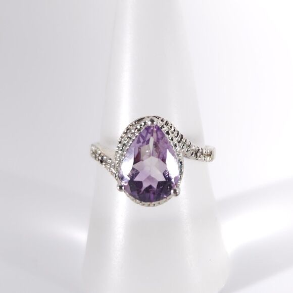 Amethyst Pear 2.5 Carat Ring Size 7 - Picture 9 of 13